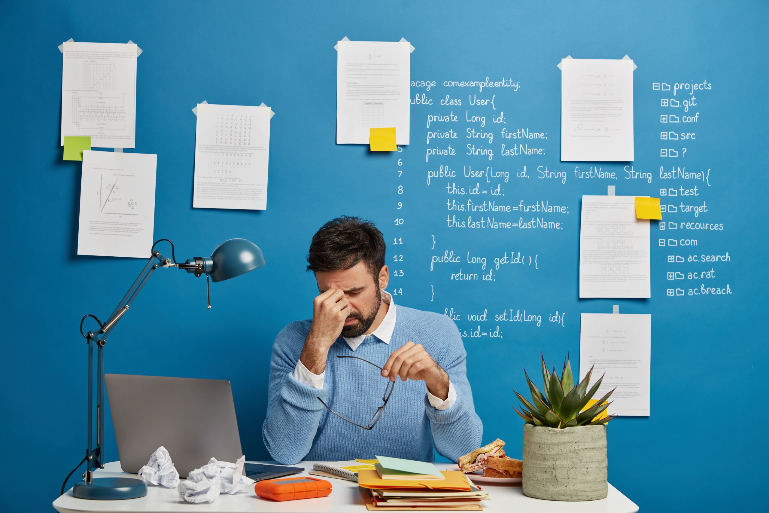 new year resolution, goal setting strategies,  habits for success, why new year resolutions don't work, formation of habits, stick to resolutions